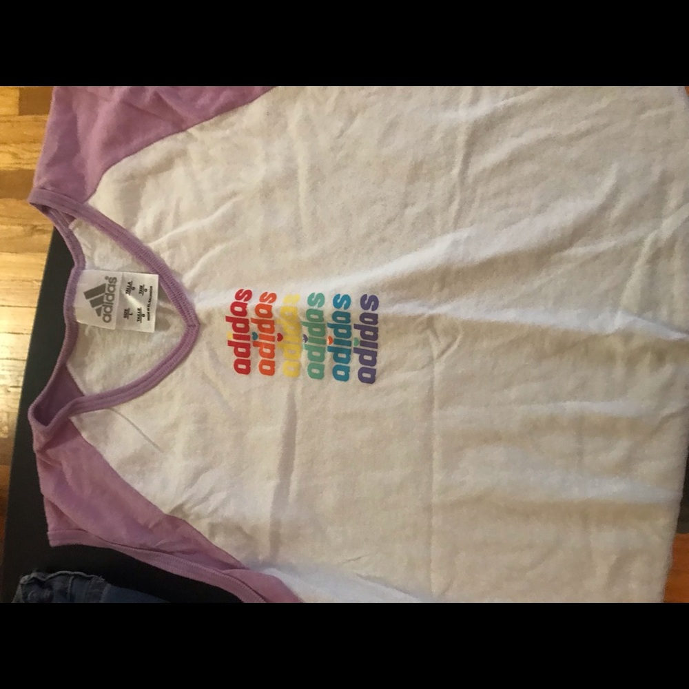 Women’s Adidas shirt